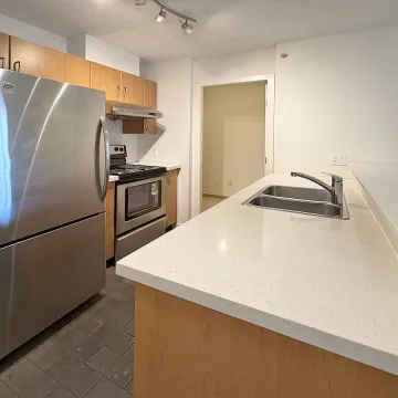 Oscar in Yaletown - 1 Bedroom Apartment For Rent in Vancouver 607 - 1295 Richards Street, Vancouver, BC, V6B 1B7