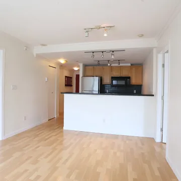 Savoy in Yaletown - 2 Bedroom Apartment For Rent in Vancouver 605 - 928 Richards Street, Vancouver, BC, V6B 6P6