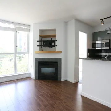The Canadian in Downtown - 2 Bedroom Apartment For Rent in Vancouver 509 - 1068 Hornby Street, Vancouver, BC, V6Z 2Y7