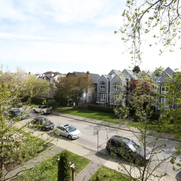 Fairview - 3 Bedroom Townhouse For Rent in Vancouver 837 West 14th Avenue, Vancouver, BC, V5Z 1R2