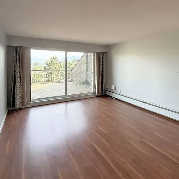 Pacific Terraces in Mount Pleasant East - 1 Bedroom Apartment For Rent in Vancouver 709 - 756 Great Northern Way, Vancouver, BC, V5T 1E4