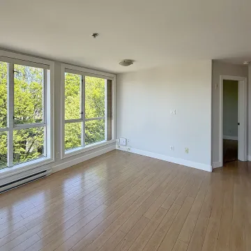 City View Terraces in Commercial Drive - 2 Bedroom Apartment For Rent in Vancouver 402 - 1718 Venables Street, Vancouver, BC, V5L 2H4