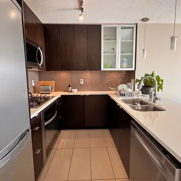 Esprit 1 in Highgate - 1 Bedroom Apartment For Rent in Burnaby 2506 - 7328 Arcola Street, Burnaby, BC, V5E 0A7