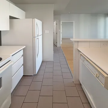 Electra in Downtown - 1 Bedroom Apartment For Rent in Vancouver 510 - 989 Nelson Street, Vancouver, BC, V6Z 2S1