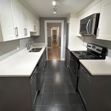 1235 Burnaby in The West End - 2 Bedroom Apartment For Rent in Vancouver 9 - 1235 Burnaby Street, Vancouver, BC, V6E 1P7