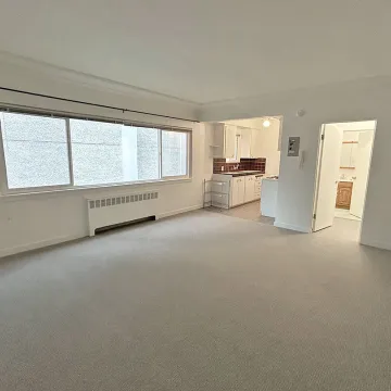 Valcrest Manor in The West End - Studio For Rent in Vancouver 10 - 1208 Burnaby Street, Vancouver, BC, V6E 1P5