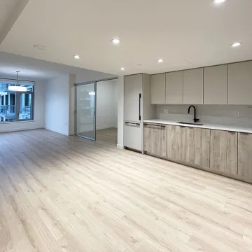 Drift in Hamilton - 1 Bedroom Apartment For Rent in North Vancouver 429 - 755 Harbourside Drive, North Vancouver, BC, V7P 0G1