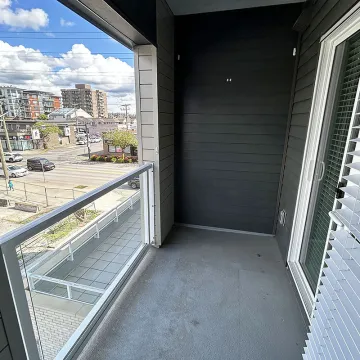 ERA in Downtown - 1 Bedroom Apartment Rentals in Maple Ridge 22265 Dewdney Trunk Road, Maple Ridge, BC, V2X 3J1