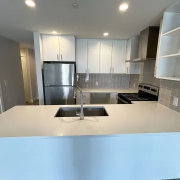 ERA in Downtown Maple Ridge - 1 Bedroom Apartment For Rent in Maple Ridge 215 - 22265 Dewdney Trunk Road, Maple Ridge, BC, V2X 3J1