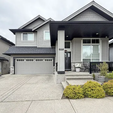Cloverdale - 1 Bedroom Basement For Rent in Surrey 18089 67 Avenue, Surrey, BC, V3S 7H7