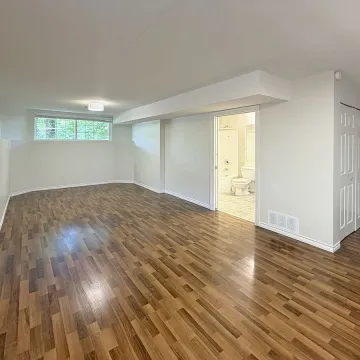 Westwood Plateau - 2 Bedroom Basement For Rent in Coquitlam 1591B Alpine Lane, Coquitlam, BC, V3E 3A6