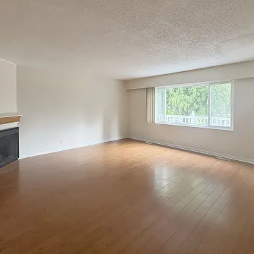 Burquitlam - 5 Bedroom Duplex For Rent in Coquitlam 521A Ebert Avenue, Coquitlam, BC, V3J 2L1