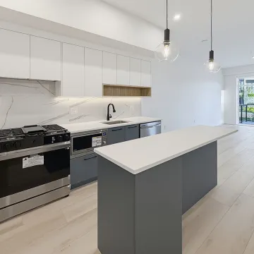Park &amp; Maven in Willowbrook - 2 Bedroom Apartment For Rent in Surrey 119 - 6270 Gooseberry Drive, Surrey, BC, V3S 0C8