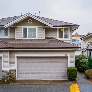 Cougar Creek in West Newton - 3 Bedroom Townhouse For Rent in Surrey 51 - 6950 120 Street, Surrey, BC, V3W 3M7