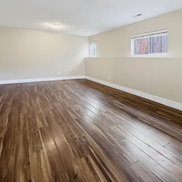 Renfrew Heights - 2 Bedroom Basement For Rent in Vancouver 2862B East 18th Avenue, Vancouver, BC, V5M 2R2