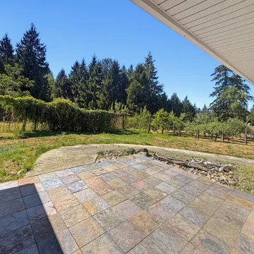 South Surrey - 3 Bedroom House For Rent in Surrey 19506 3A Avenue, Surrey, BC, V3Z 9S9