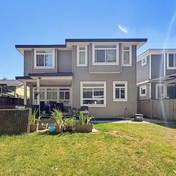 North Delta - 5 Bedroom House (Upper Level) For Rent in Delta 8919 116 Street, Delta, BC, V4C 5W4