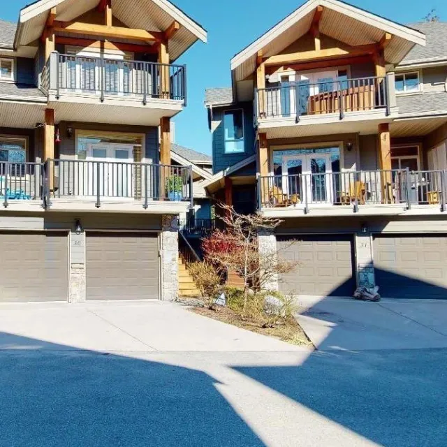 Building - Arbourwoods in Squamish, BC at 39758 Government Road