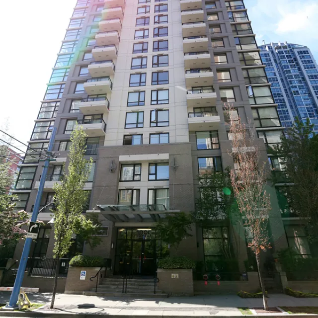 Building - Oscar in Vancouver, BC at 1295 Richards Street Building - Oscar in Vancouver, BC at 1295 Richards Street