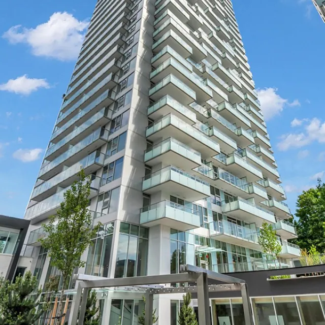 Building - Park George 2 in Surrey, BC at 13778 100 Avenue