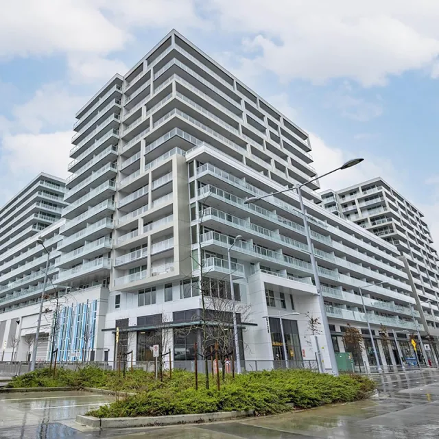 Building - Paramount 2 in Richmond, BC at 6328 No. 3 Road