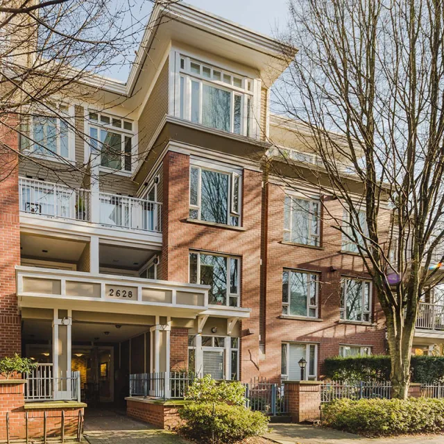 Building - Connaught Place in Vancouver, BC at 2628 Yew Street