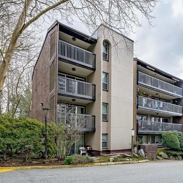 Building - Barclay Woods in Burnaby, BC at 9847 Manchester Drive