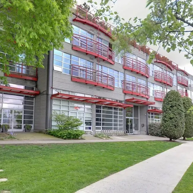 Building - Main Space in Vancouver, BC at 350 East 2nd Avenue Building - Main Space in Vancouver, BC at 350 East 2nd Avenue