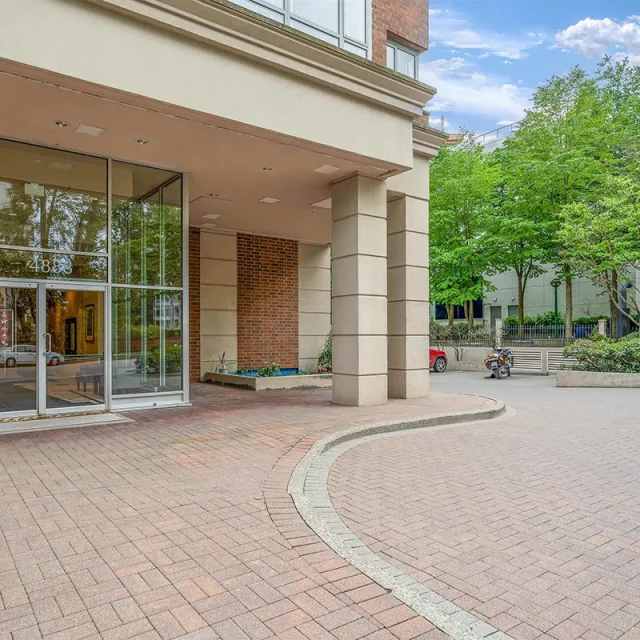 Building - Newmark in Burnaby, BC at 4888 Hazel Street