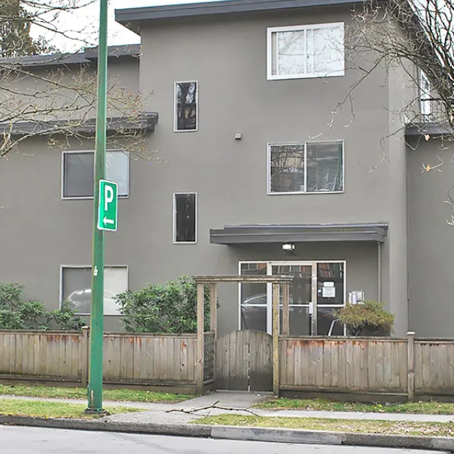 3962 Pender in Burnaby Heights - 1 Bedroom Apartment For Rent in Burnaby 103 - 3962 Pender Street, Burnaby, BC