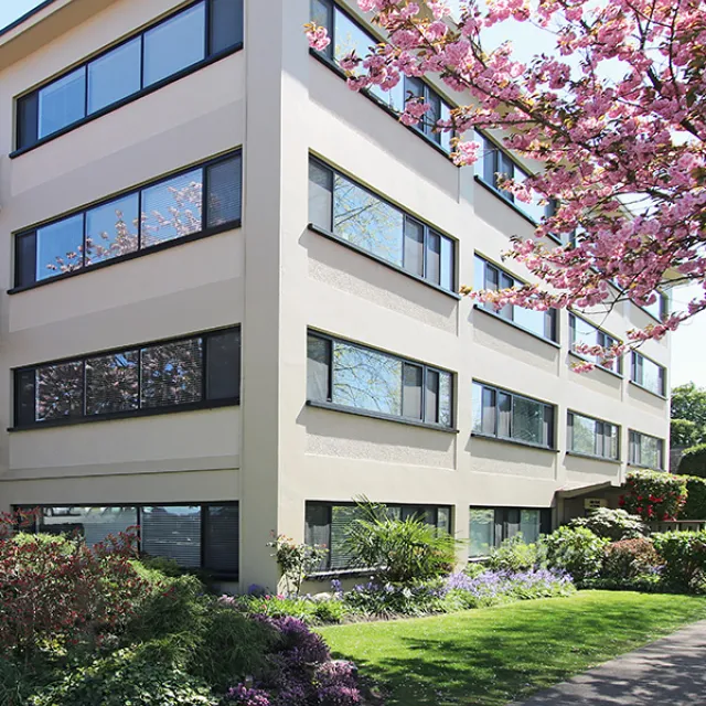 Aish Place in Kerrisdale - 2 Bedroom Apartment For Rent in Vancouver 401 - 5926 Yew Street, Vancouver, BC