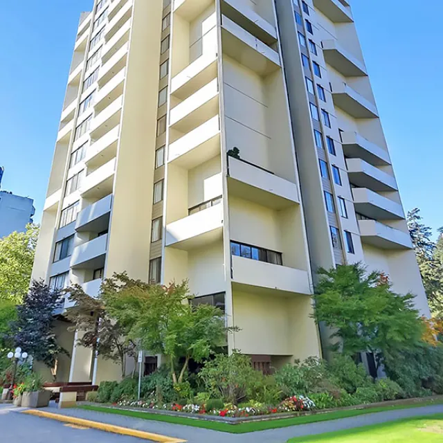 Times Square in Metrotown - 1 Bedroom Apartment For Rent in Burnaby 908 - 4105 Maywood Street, Burnaby, BC