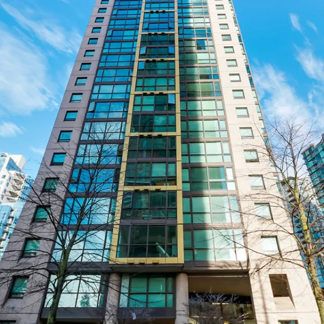 The Lions in Downtown - 1 Bedroom Apartment For Rent in Vancouver 401 - 1331 Alberni Street, Vancouver, BC