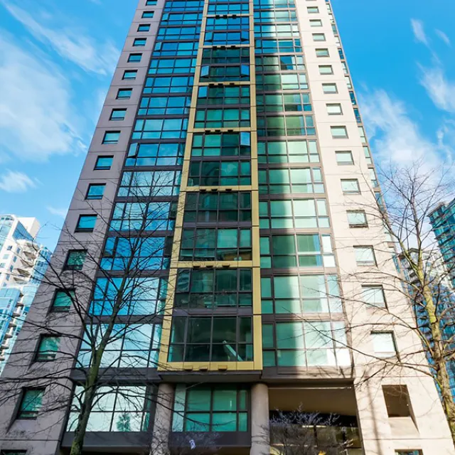 Lions in Downtown - 1 Bedroom Apartment For Rent in Vancouver 607 - 1367 Alberni Street, Vancouver, BC