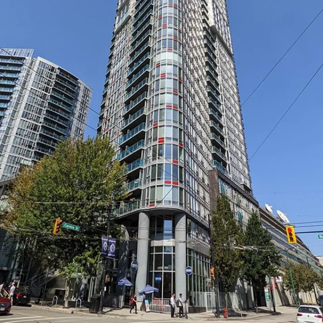 TV Towers in Downtown - 1 Bedroom Apartment For Rent in Vancouver 805 - 233 Robson Street, Vancouver, BC