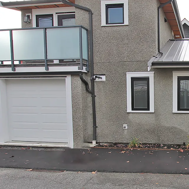 Marpole - 2 Bedroom Laneway House For Rent in Vancouver 1279 West 64th Avenue, Vancouver, BC