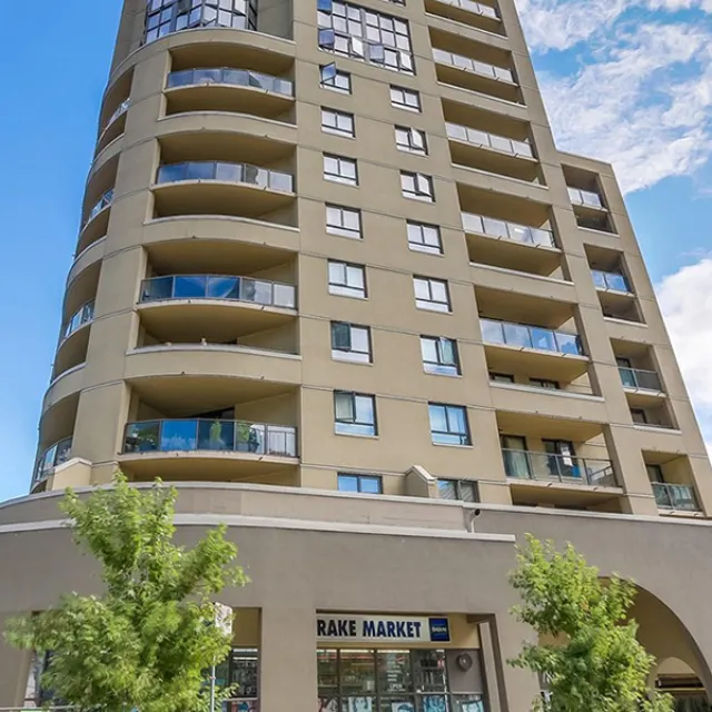 Century Tower in Downtown - Studio For Rent in Vancouver 1401 - 789 Drake Street, Vancouver, BC