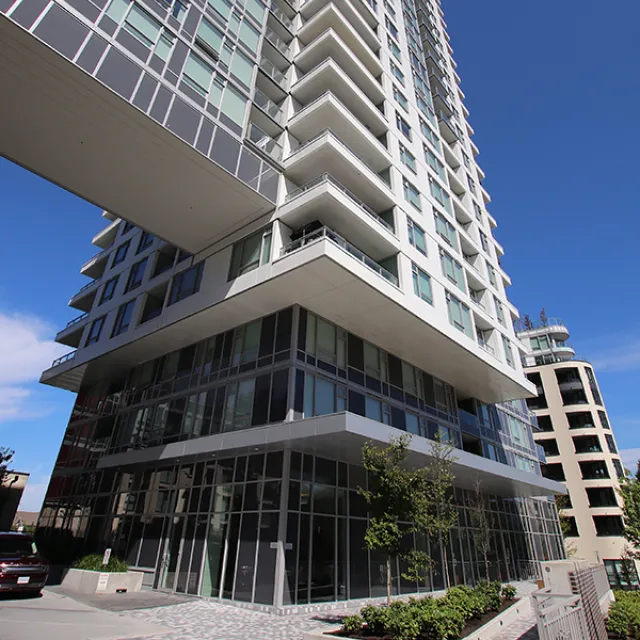 Wall Centre Central Park Tower 2 in Renfrew Collingwood - 1 Bedroom Apartment For Rent in Vancouver 651 - 5515 Boundary Road, Vancouver, BC