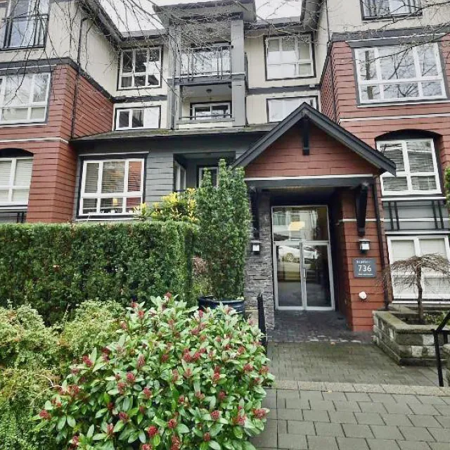 Braebern in Fairview - 2 Bedroom Apartment For Rent in Vancouver 302 - 736 West 14th Avenue, Vancouver, BC