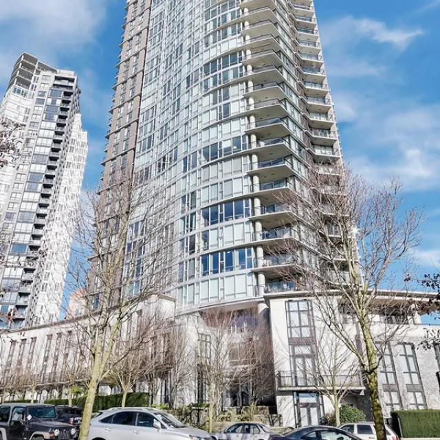 Park West 1 in Yaletown - 2 Bedroom Apartment For Rent in Vancouver 2003 - 455 Beach Crescent, Vancouver, BC