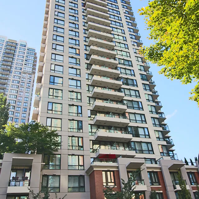 Yaletown Park in Yaletown - 1 Bedroom Apartment For Rent in Vancouver 2604 - 928 Homer Street, Vancouver, BC, V6B 1T7