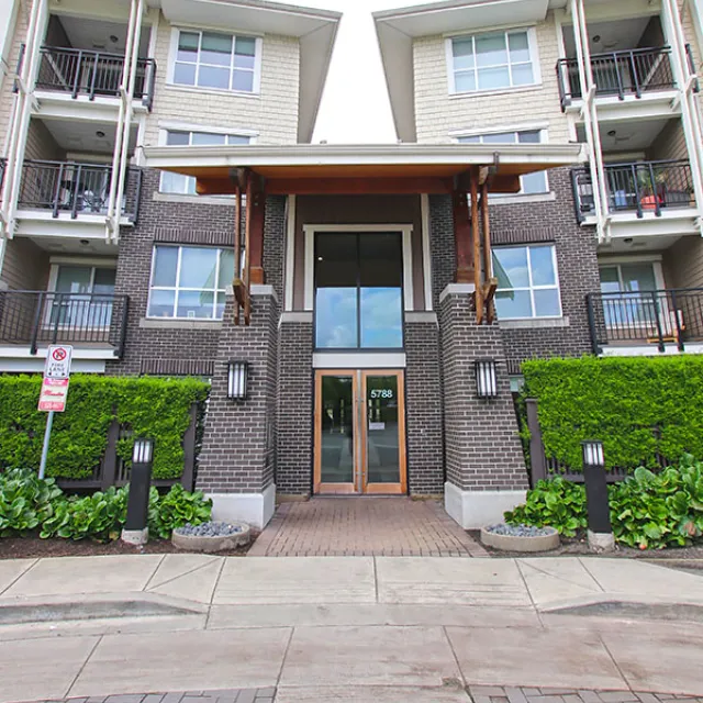 Macpherson Walk in Metrotown - 2 Bedroom Apartment For Rent in Burnaby 101 - 5788 Sidley Street, Burnaby, BC