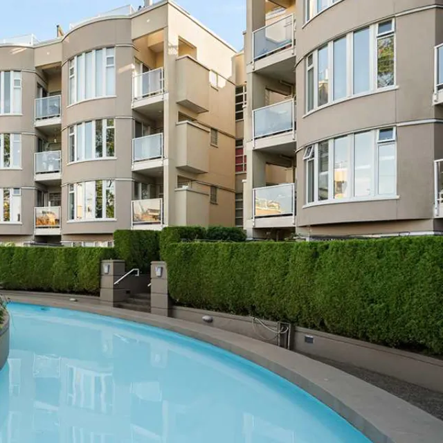 Galleria in Fairview - 1 Bedroom Apartment For Rent in Vancouver 102 - 1210 West 8th Avenue, Vancouver, BC