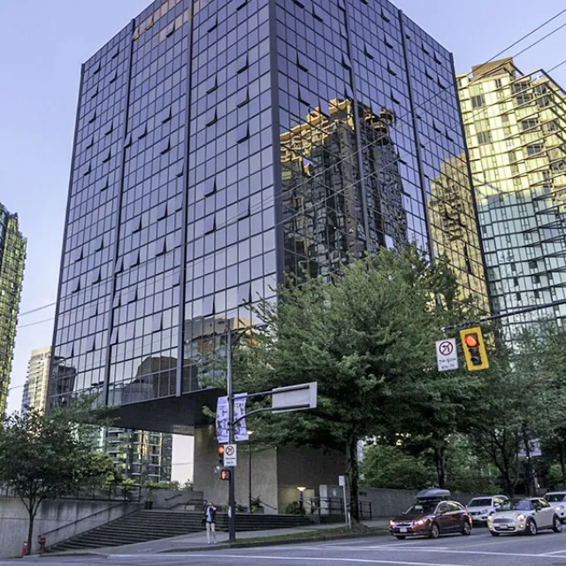 Qube in Coal Harbour - 1 Bedroom Apartment For Rent in Vancouver 707 - 1333 West Georgia Street, Vancouver, BC