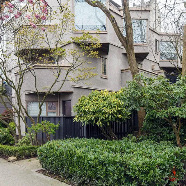 Laurel Court in Fairview - 1 Bedroom Townhouse For Rent in Vancouver 37 - 870 West 7th Avenue, Vancouver, BC