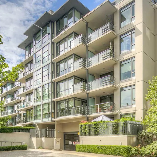 Avenue at Tapestry in Fairview - 1 Bedroom Apartment For Rent in Vancouver 510 - 750 West 12th Avenue, Vancouver, BC