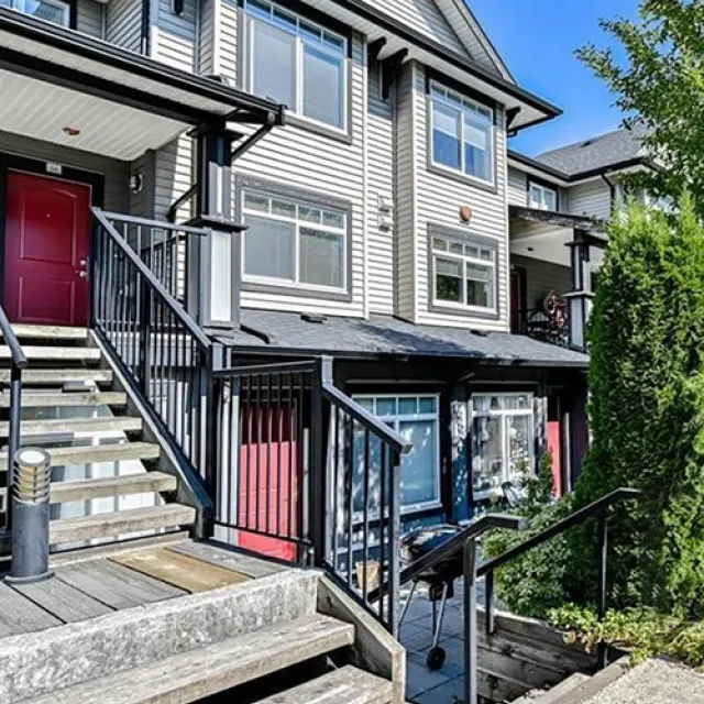 Kingsgate Gardens in Edmonds - 2 Bedroom Townhouse For Rent in Burnaby 80 - 7428 14th Avenue, Burnaby, BC