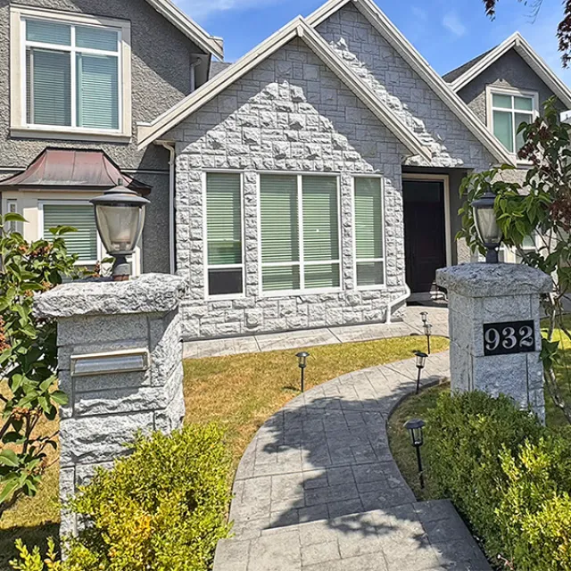 The Heights - 2 Bedroom Basement For Rent in New Westminster 932 Chestnut Street, New Westminster, BC, V3L 4N5