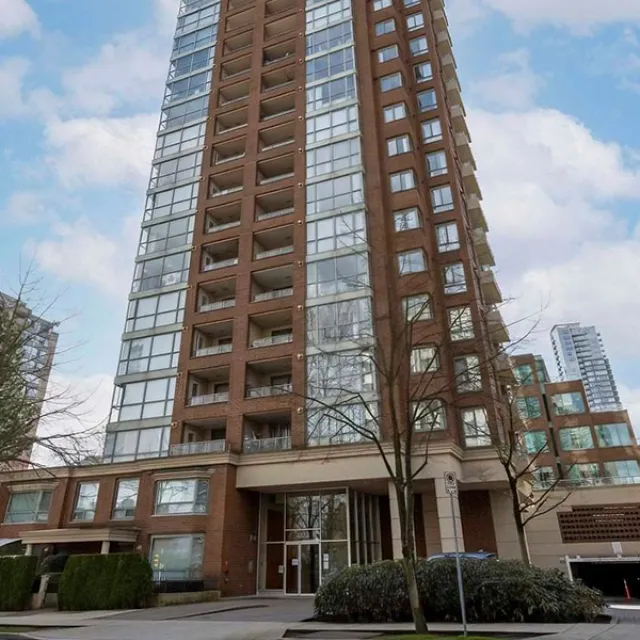 Newmark in Metrotown - 1 Bedroom Apartment For Rent in Burnaby 4888 Hazel Street, Burnaby, BC, V5H 4T4