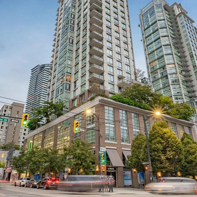 Dolce in Downtown - 2 Bedroom Apartment For Rent in Vancouver 1401 - 535 Smithe Street, Vancouver, BC, V6B 0H2
